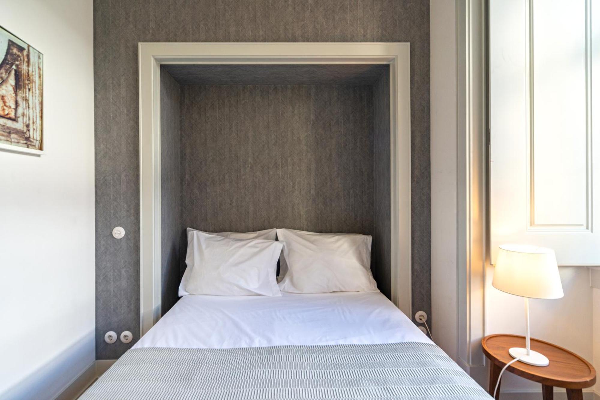 Bacalhoeiros 99 - Beautiful And Bright Apartment @ Baixa, Chiado Lisbona Esterno foto