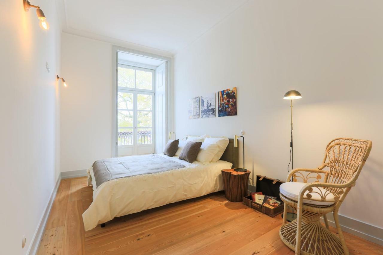 Bacalhoeiros 99 - Beautiful And Bright Apartment @ Baixa, Chiado Lisbona Esterno foto