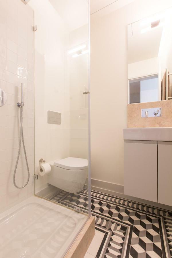 Bacalhoeiros 99 - Beautiful And Bright Apartment @ Baixa, Chiado Lisbona Esterno foto