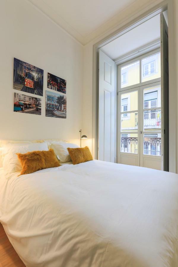 Bacalhoeiros 99 - Beautiful And Bright Apartment @ Baixa, Chiado Lisbona Esterno foto