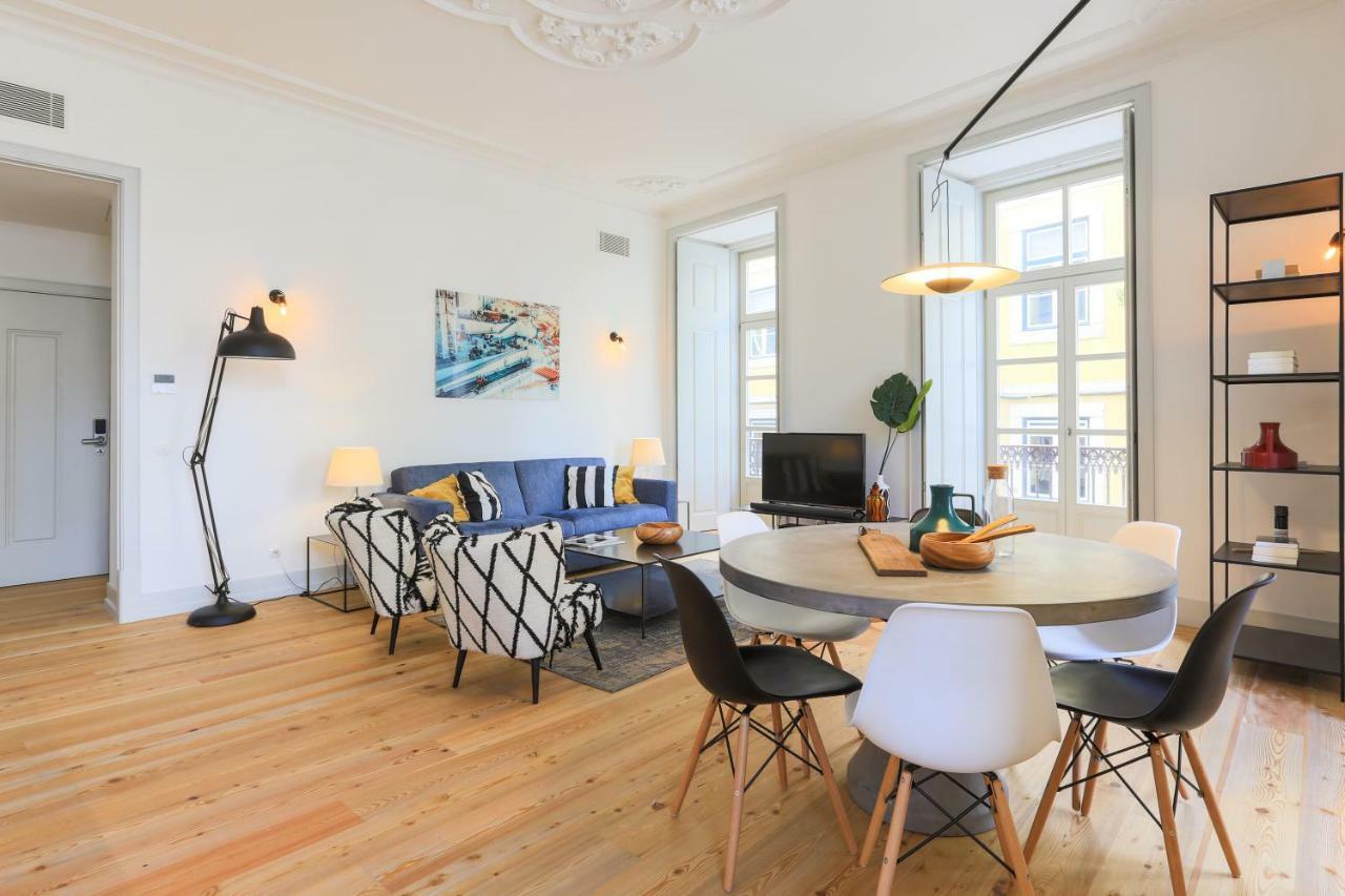 Bacalhoeiros 99 - Beautiful And Bright Apartment @ Baixa, Chiado Lisbona Esterno foto